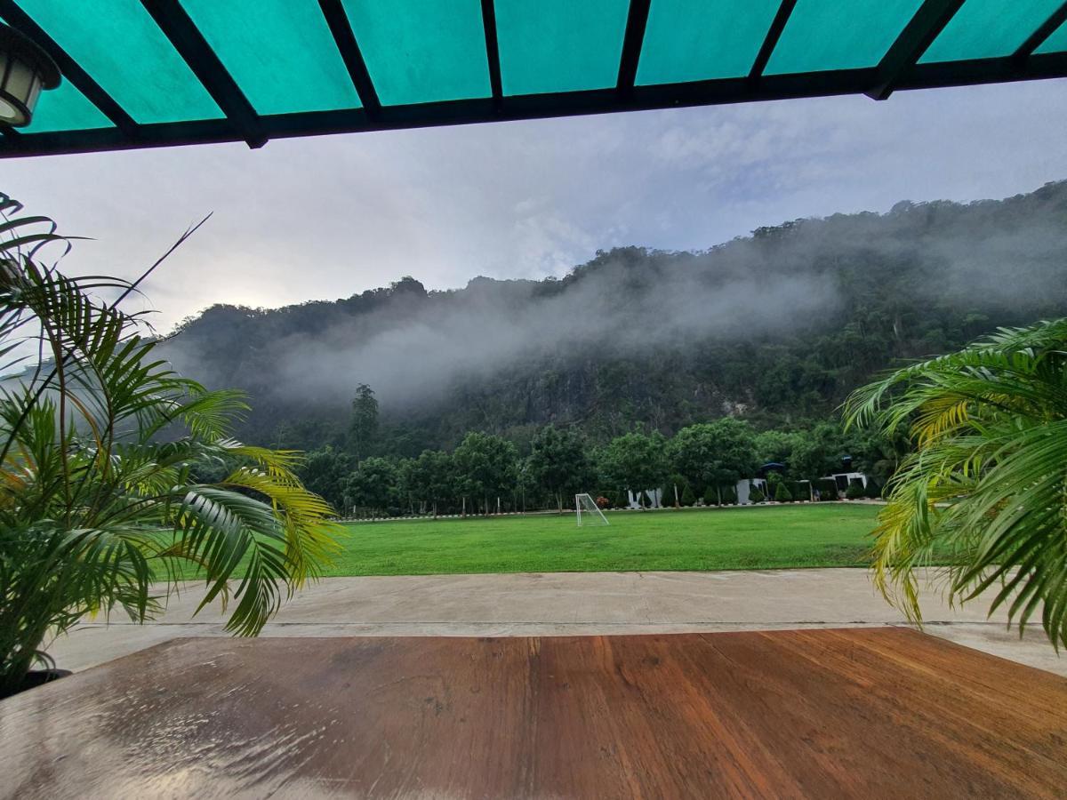 Phuphayot Resort Trang Ngoại thất bức ảnh