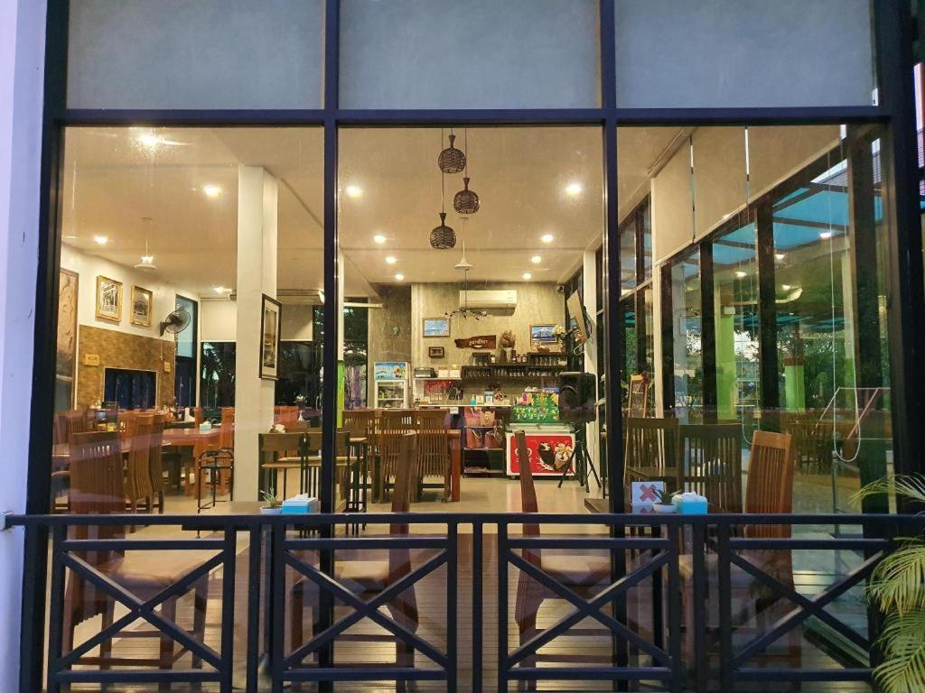 Phuphayot Resort Trang Ngoại thất bức ảnh