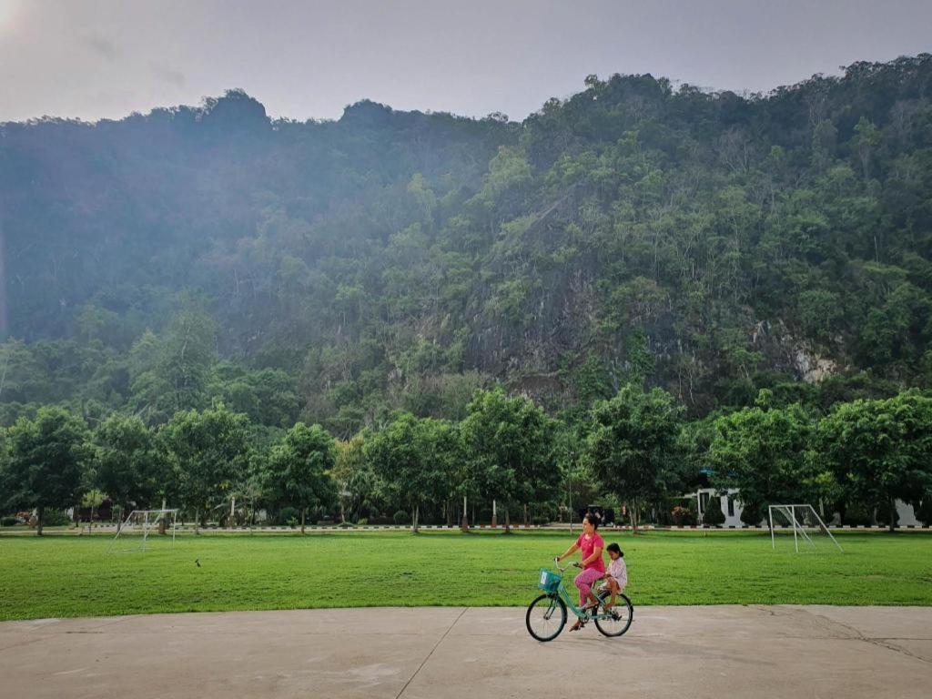 Phuphayot Resort Trang Ngoại thất bức ảnh