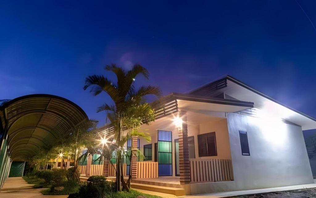 Phuphayot Resort Trang Ngoại thất bức ảnh