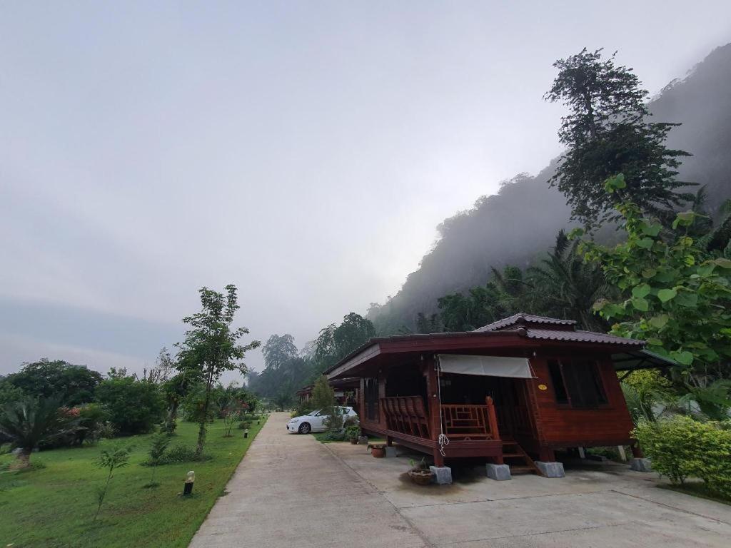 Phuphayot Resort Trang Ngoại thất bức ảnh