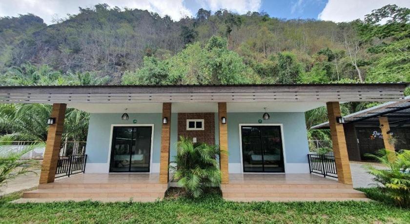 Phuphayot Resort Trang Ngoại thất bức ảnh