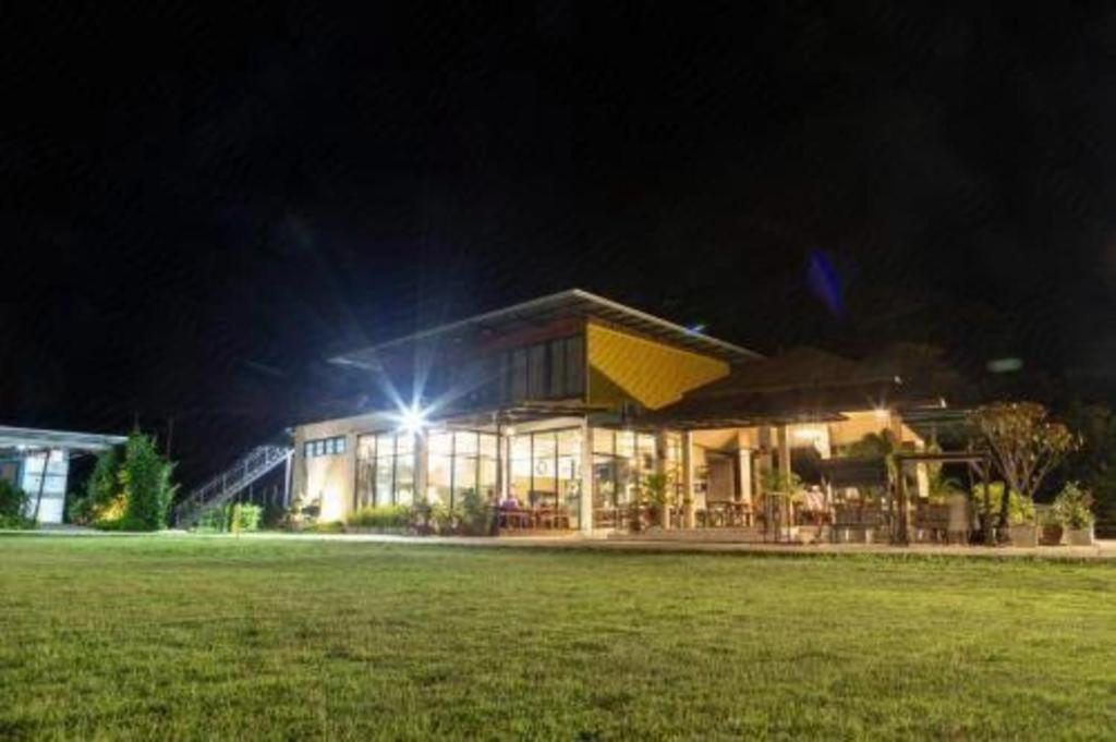 Phuphayot Resort Trang Ngoại thất bức ảnh